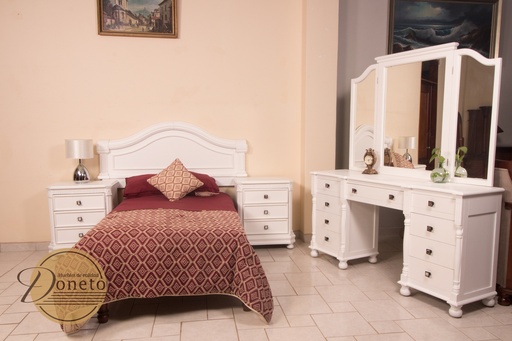 Recámara Boiserie Queen Blanca 