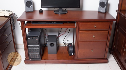 Mueble De Computadora 1.30X.82X.40 Mts